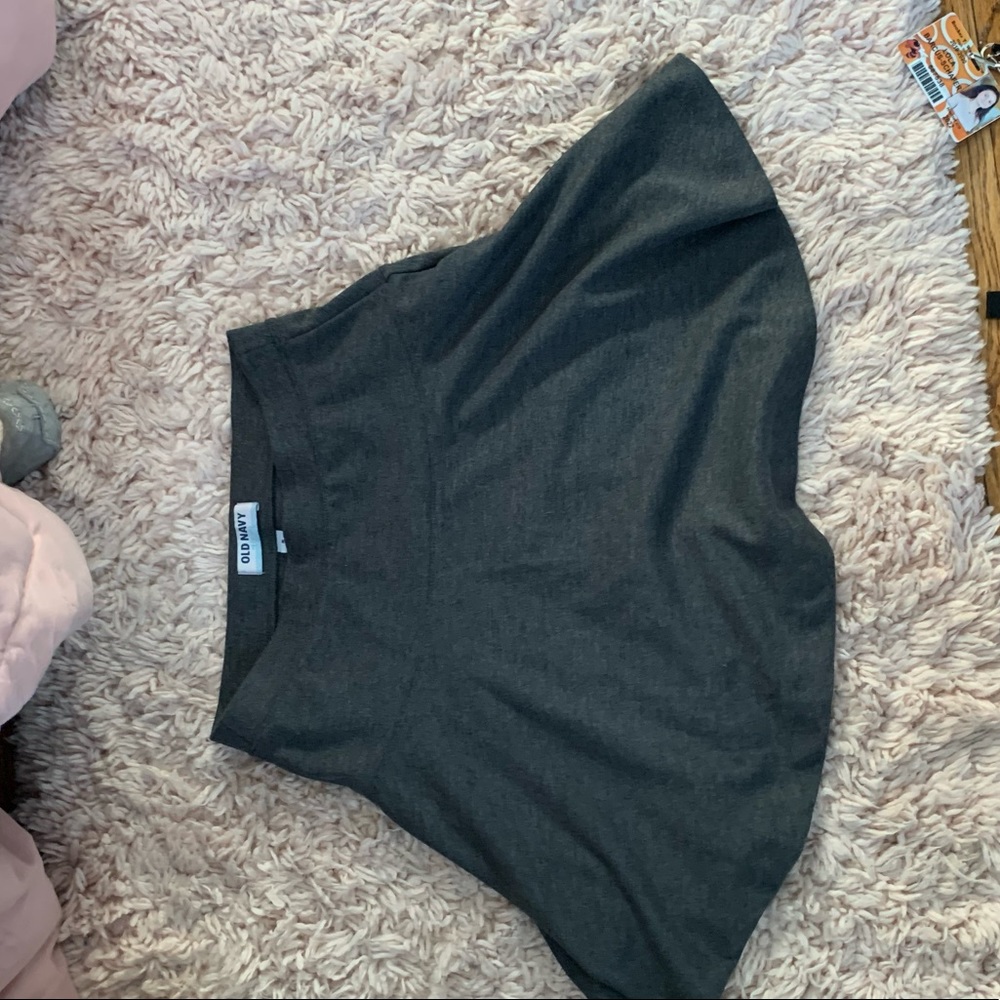 Old Navy Gray Skirt